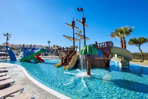 Riu Chiclana in Chiclana de la Frontera — foto 3