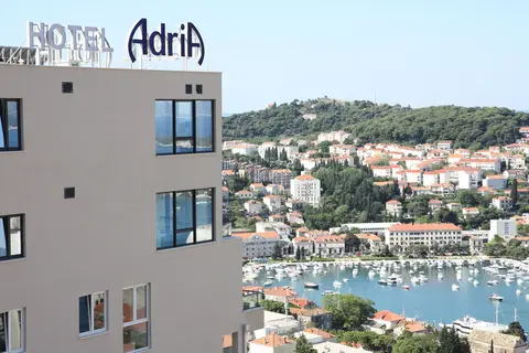 Adria in Slano — foto 2