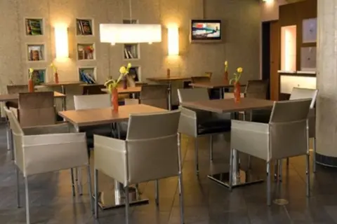 Novotel Suites Wien City Donau in Wenen — foto 3