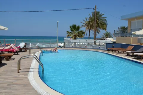 Fly & Go Eleni Beach Aparthotel foto 18