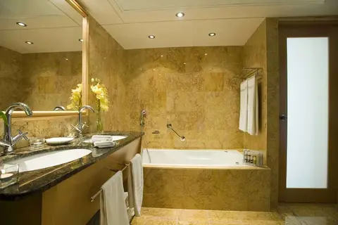 Constantinou Bros Asimina Suites Hotel in Geroskipou — foto 18