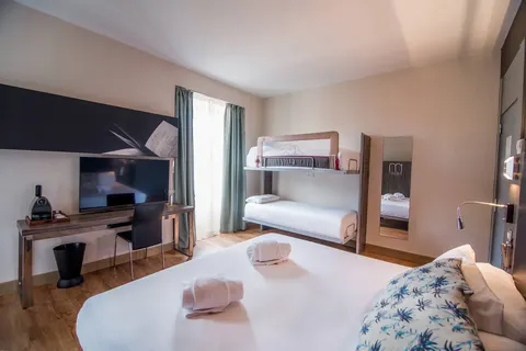 Hotel Petit Palace Santa Cruz in Seville — foto 12