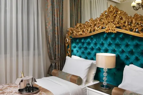 White Monarch Hotel in Fatih — foto 18
