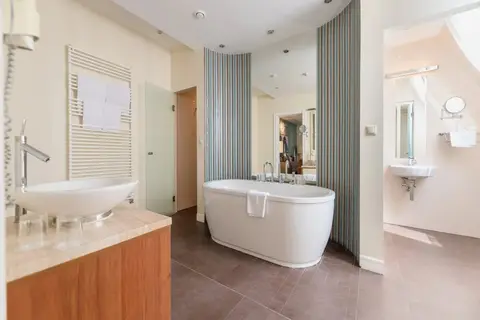 La Prima Fashion Hotel Budapest in Boedapest — foto 27