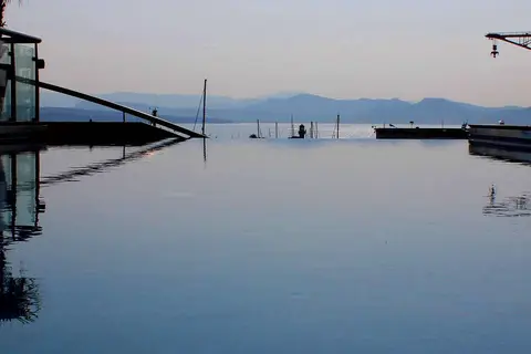 Hotel Vieux Port in La Ciotat — foto 7