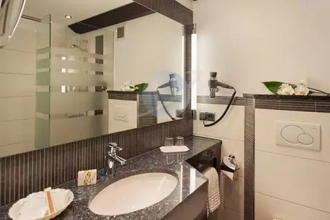 Vis á Vis Parkhotel in Willingen (Upland), foto 12
