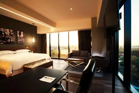 Krystal Grand Suites Insurgentes in 1a. Región Militar — foto 14