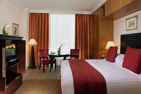 Beach Rotana in الزَّاهية — foto 4