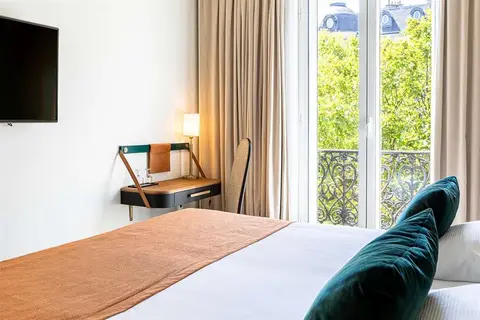 Champs Elysee Friedland in Parijs, foto 5