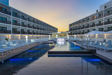 Vibra Mare Nostrum in Ibiza — foto 34