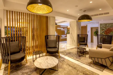 The Blue Ivy Hotel & Suites in Παραλίμνι — foto 30