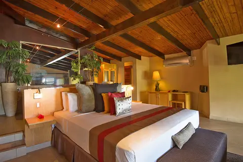 Coco de Mer Hotel & Black Parrot Suites in Anse Bois de Rose — foto 14