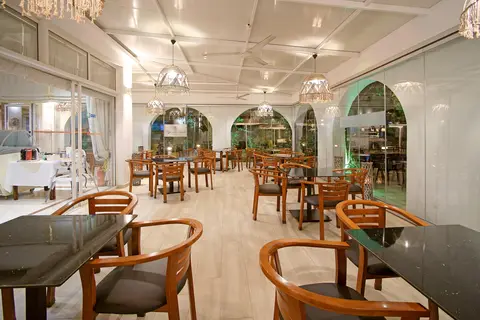 Hotel Kyparissia Beach in Kyparissia — foto 11