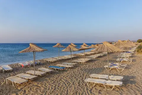 Akti Beach Club in Καρδάμαινα — foto 13