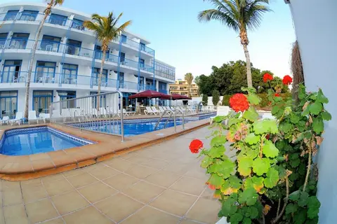 Aparthotel Costa Volcán & Spa in Puerto del Carmen — foto 10