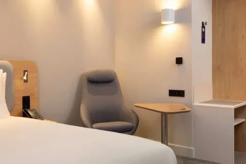 Holiday Inn Express Brussels Airport foto 6