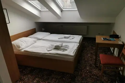 Aureli hotel City Inn in Praag, foto 11