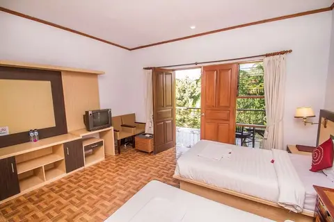 Puri Saron Madangan Hotel in Susut — foto 3