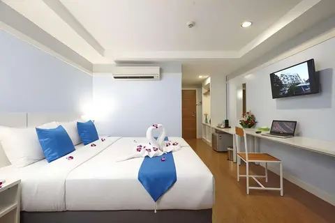 Anya Nana at Sukhumvit Bangkok in Bangkok — foto 12