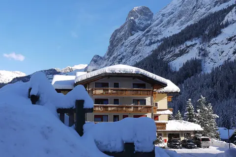 Hotel Dolomites Inn in Canazei - Cianacei — foto 19
