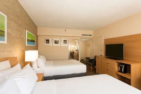 Holiday Inn Miami Beach Oceanfront in Miami Beach — foto 4