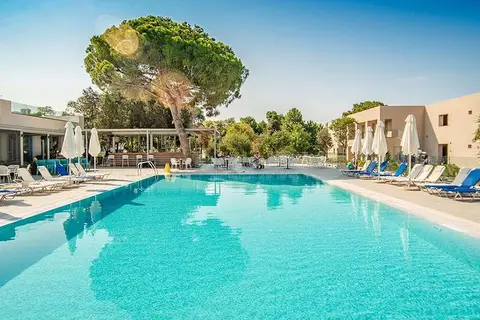 Hotel Kalogria Beach in Κάτω Αχαΐα — foto 13