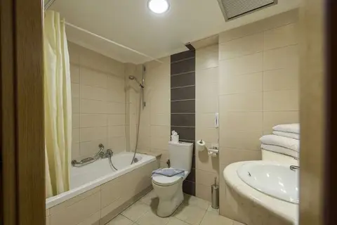 Manousos City Hotel in Rhodes — foto 13