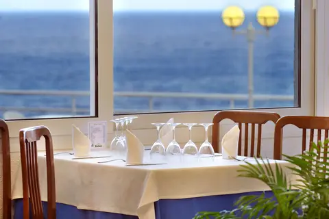 Hotel GHT Xaloc in Castell d'Aro, Platja d'Aro i s'Agaró — foto 17