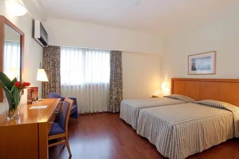 Hotel Roma in Lissabon — foto 16