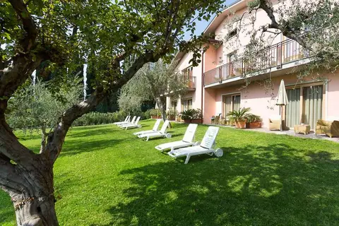 Hotel Maximilian in Malcesine — foto 12