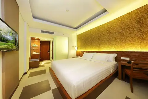 Sun Island Hotel & Spa Legian in Kuta, Badung, Bali — foto 3