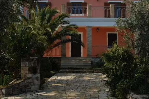 Anatoli Labreon Guesthouse - Apartments in Δημοτική Ενότητα Αρτεμισίων — foto 16