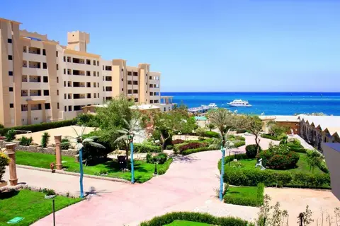 King Tut Aqua Park Beach Resort in Hurghada — foto 3