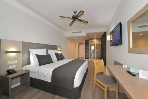 Hotel Salobrena Suites in Salobreña — foto 2