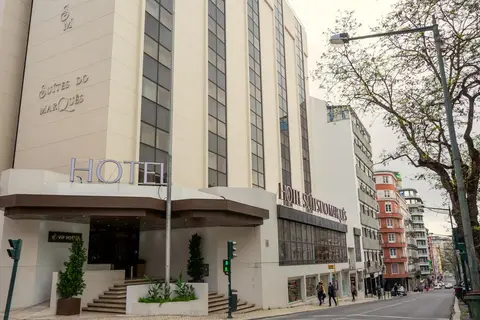 VIP Executive Suites Marques in Lissabon — foto 5