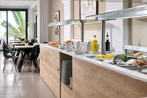 Glavas Inn Hotel in Γερακινή — foto 8