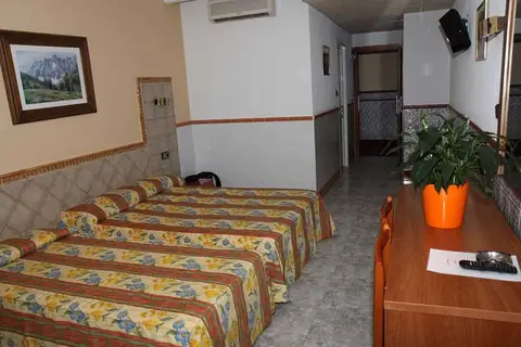 Hotel Univers in Roses — foto 5