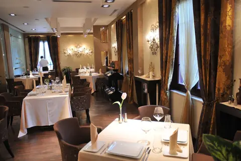 MonarC Hotel in Tirana, foto 29
