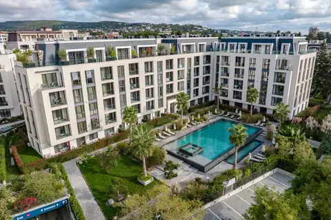 Azur Premium Resort in Carpe Vita 1
