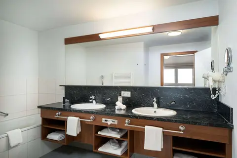 elaya hotel steinplatte, Trademark by Wyndham in Waidring — foto 9