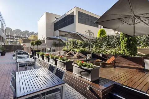 Hotel ILUNION Valencia 4 in Valencia — foto 8