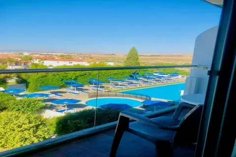 Sveltos Hotel in Oroklini — foto 17