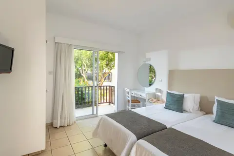 Akti Beach Village Resort in Hlorakas — foto 19
