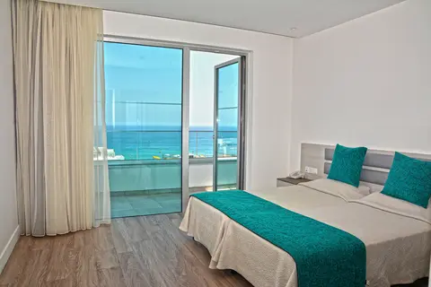 Melini Hotel Suites in Παραλίμνι — foto 9