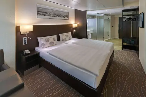 Hotel Park Inn by Radisson Berlin Alexanderplatz in Berlijn — foto 11