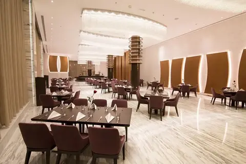 Atana Hotel in Dubai — foto 11