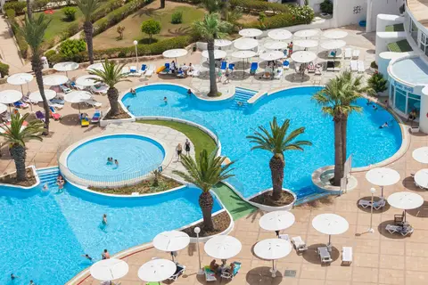 El Mouradi Skanès in Monastir — foto 2