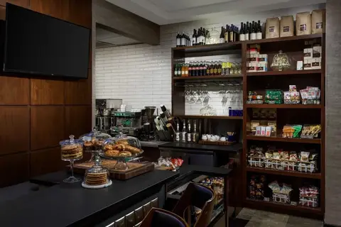 Distrikt Hotel New York City, Tapestry Collection by Hilton in New York — foto 11