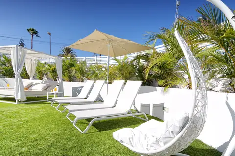 Bungalows Adonis in Playa del Inglés — foto 4