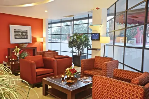 Hotel & Suites PF in Hotel pf suites — foto 6